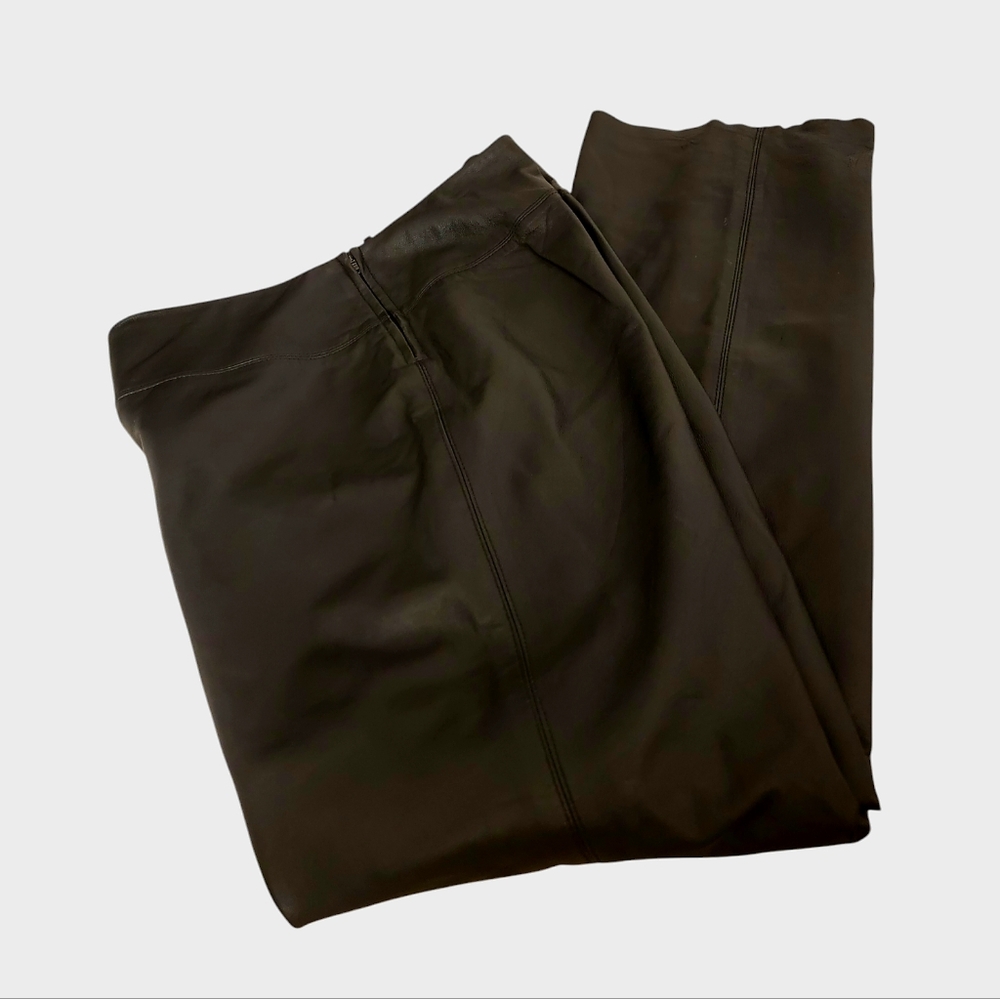 Express Vintage Genuine Leather Black Ladies Pants Size 13/14 PRE-OWNED